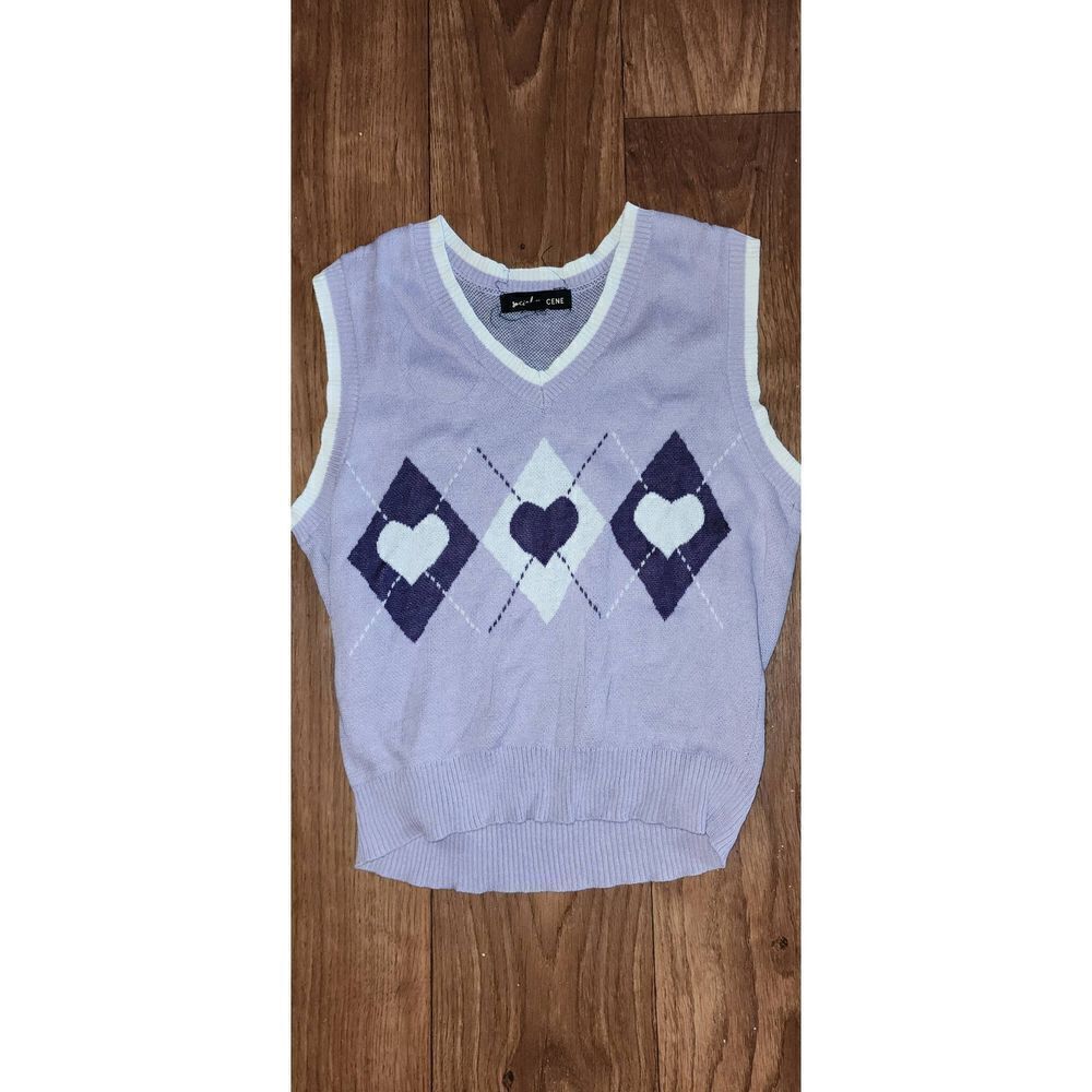 Social Scene Vest 
